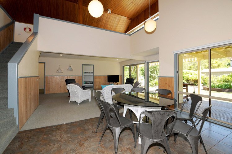 Property Gallery Thumbnail 10