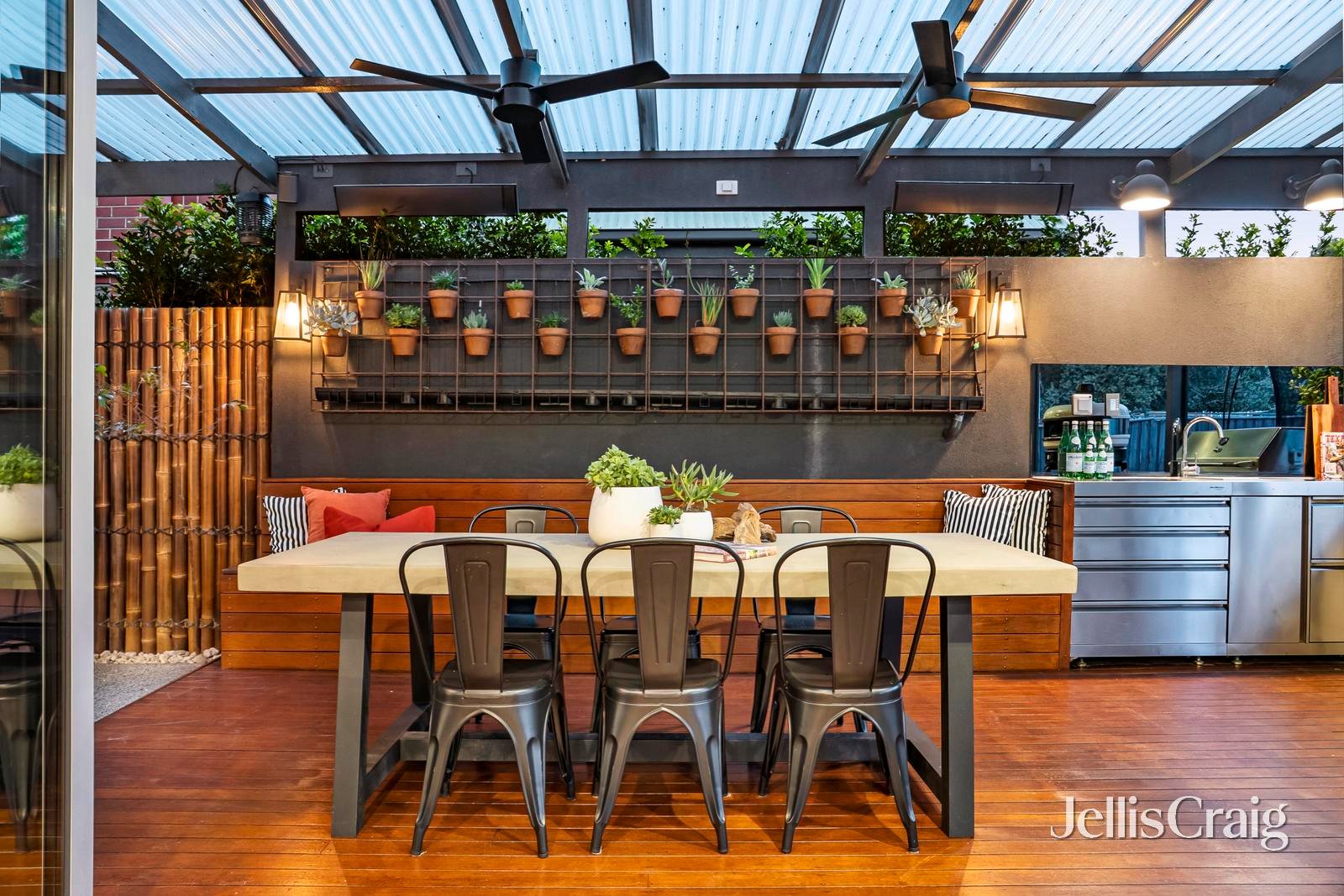 6 Bates Drive, Williamstown image 9