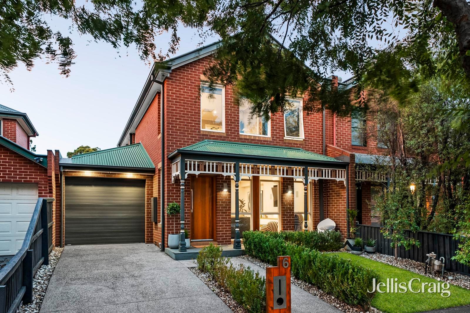 6 Bates Drive, Williamstown image 20