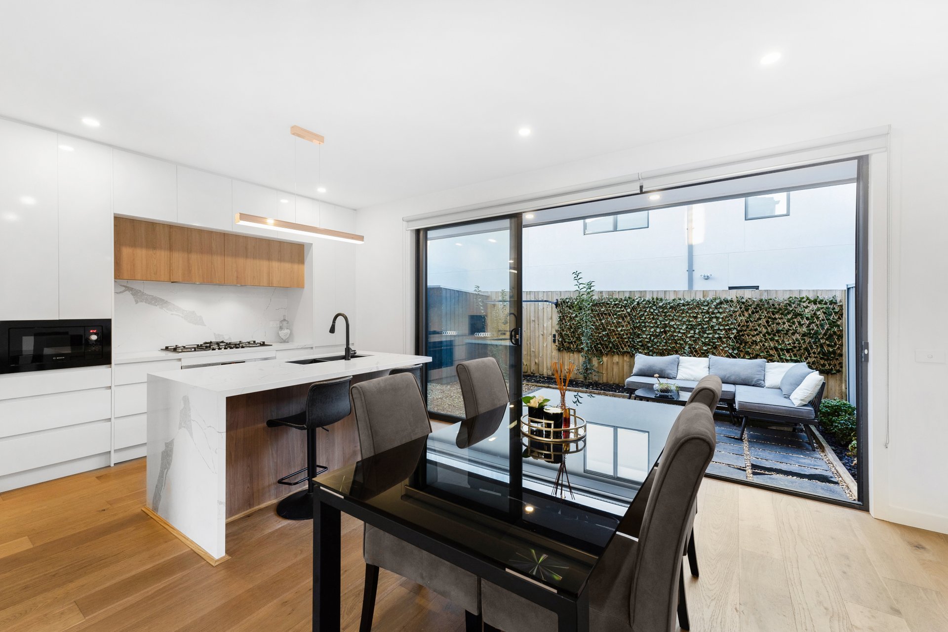 6 Baylon Street, Bentleigh image 6