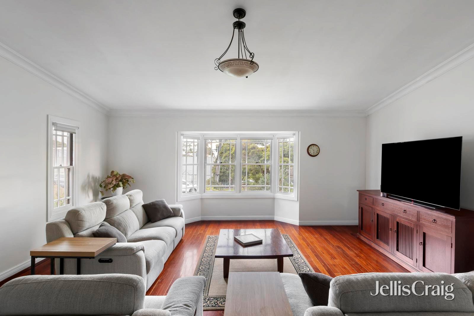 6 Beaconsfield Road, Briar&nbsp;Hill image 2