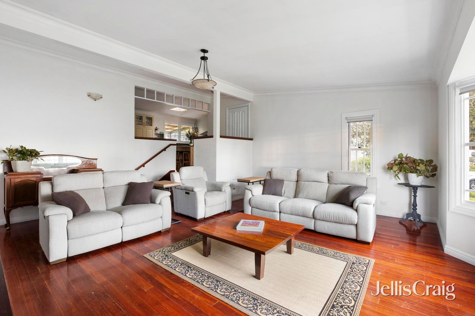 6 Beaconsfield Road, Briar&nbsp;Hill image 7