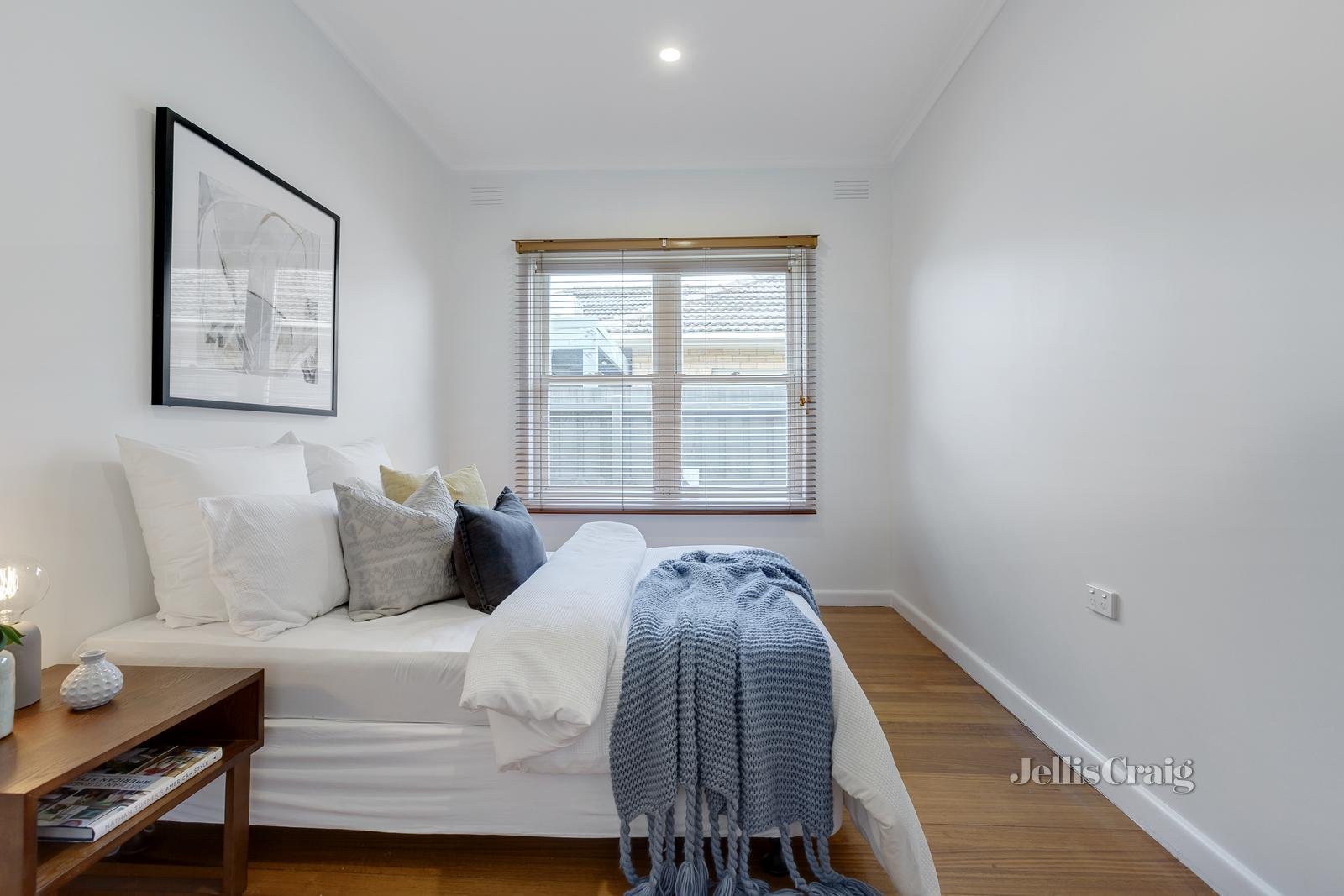 6 Beddoe Avenue, Bentleigh East image 8