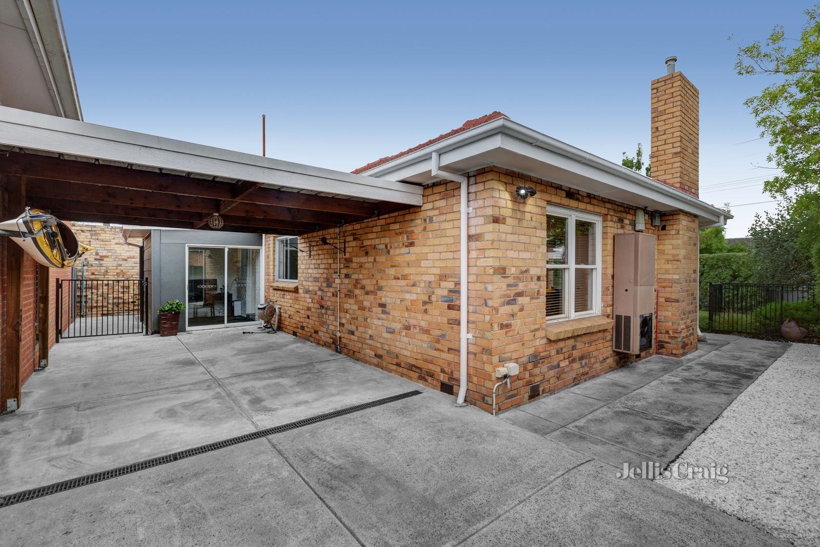6 Beddoe Avenue, Bentleigh East image 11