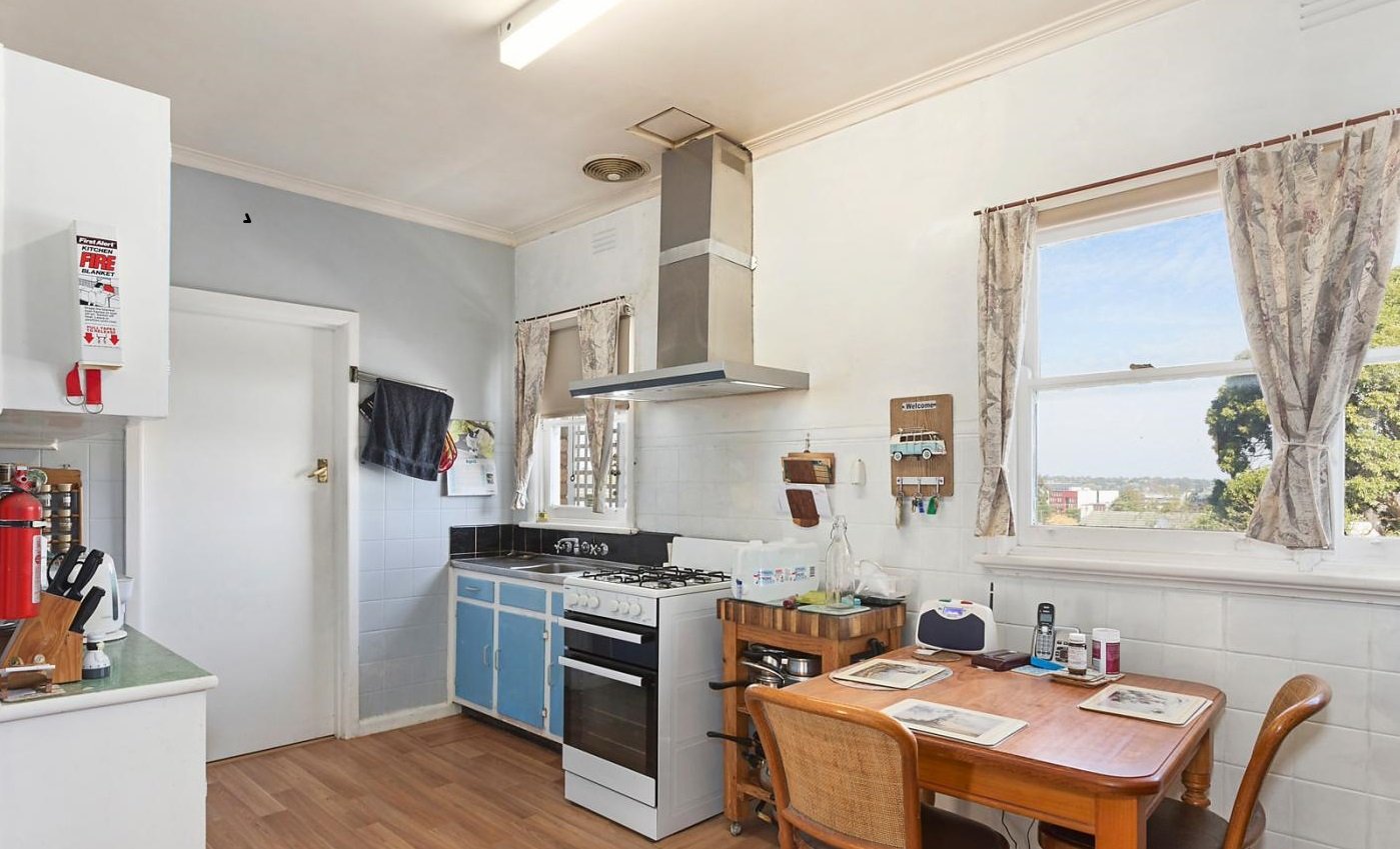 6 Begonia Street, Box Hill South image 3