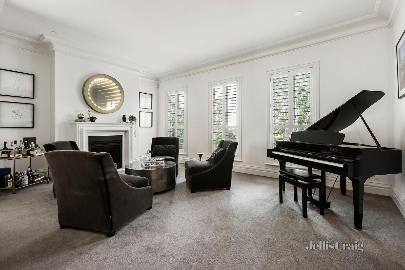 6 Bernard Street, Balwyn North image 2