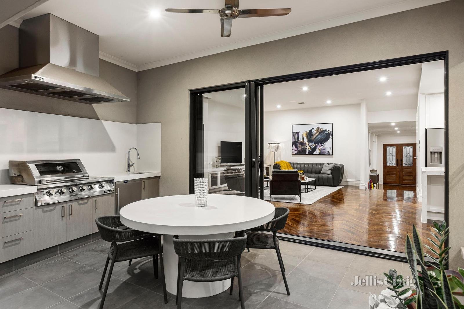 6 Bernard Street, Balwyn North image 11