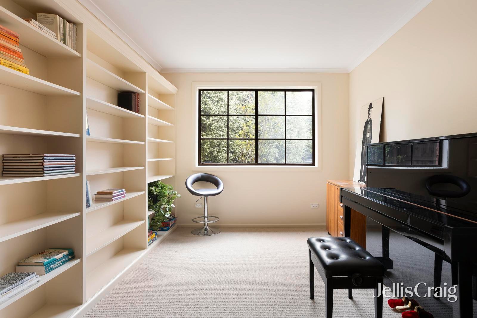 6 Berry Court, Mill&nbsp;Park image 12