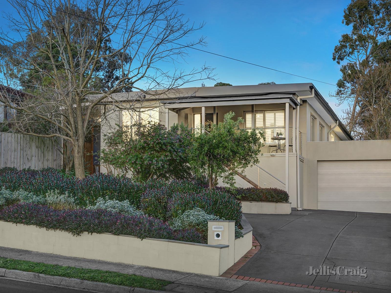 6 Bible Street, Eltham image 1