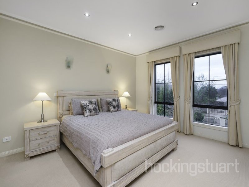 6 Birdwood Street, Balwyn image 7