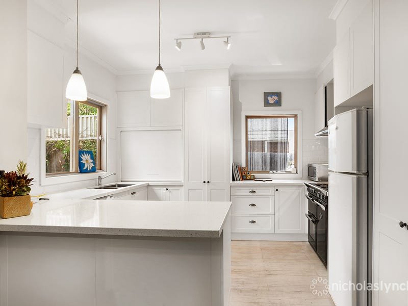 Property Gallery Thumbnail 2