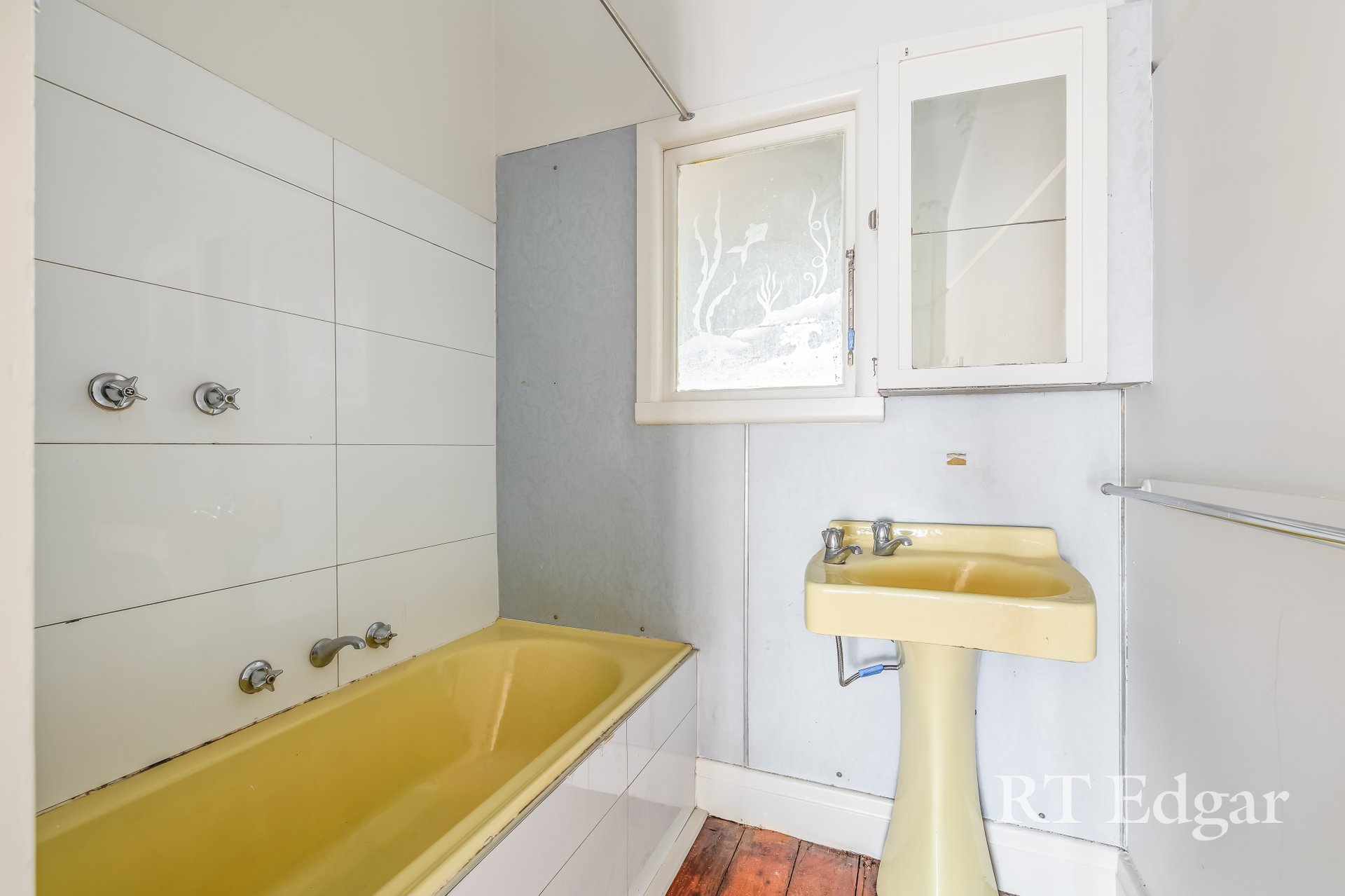 Property Gallery Thumbnail 5