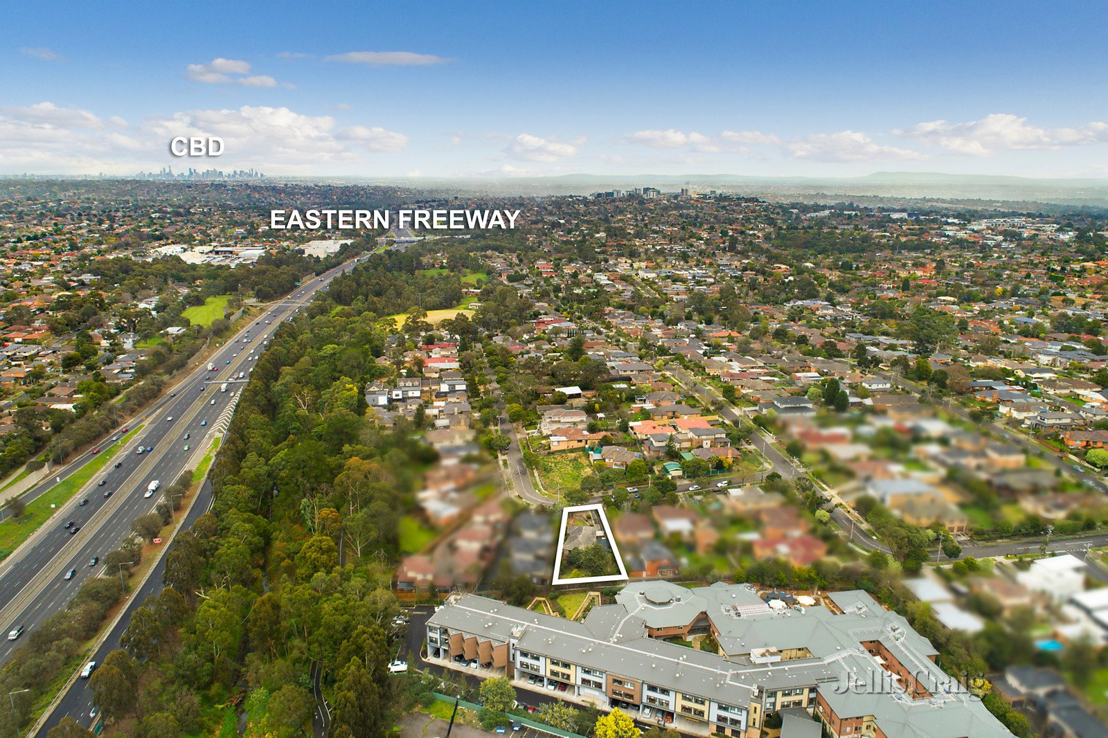6 Boronia Grove, Doncaster East image 3