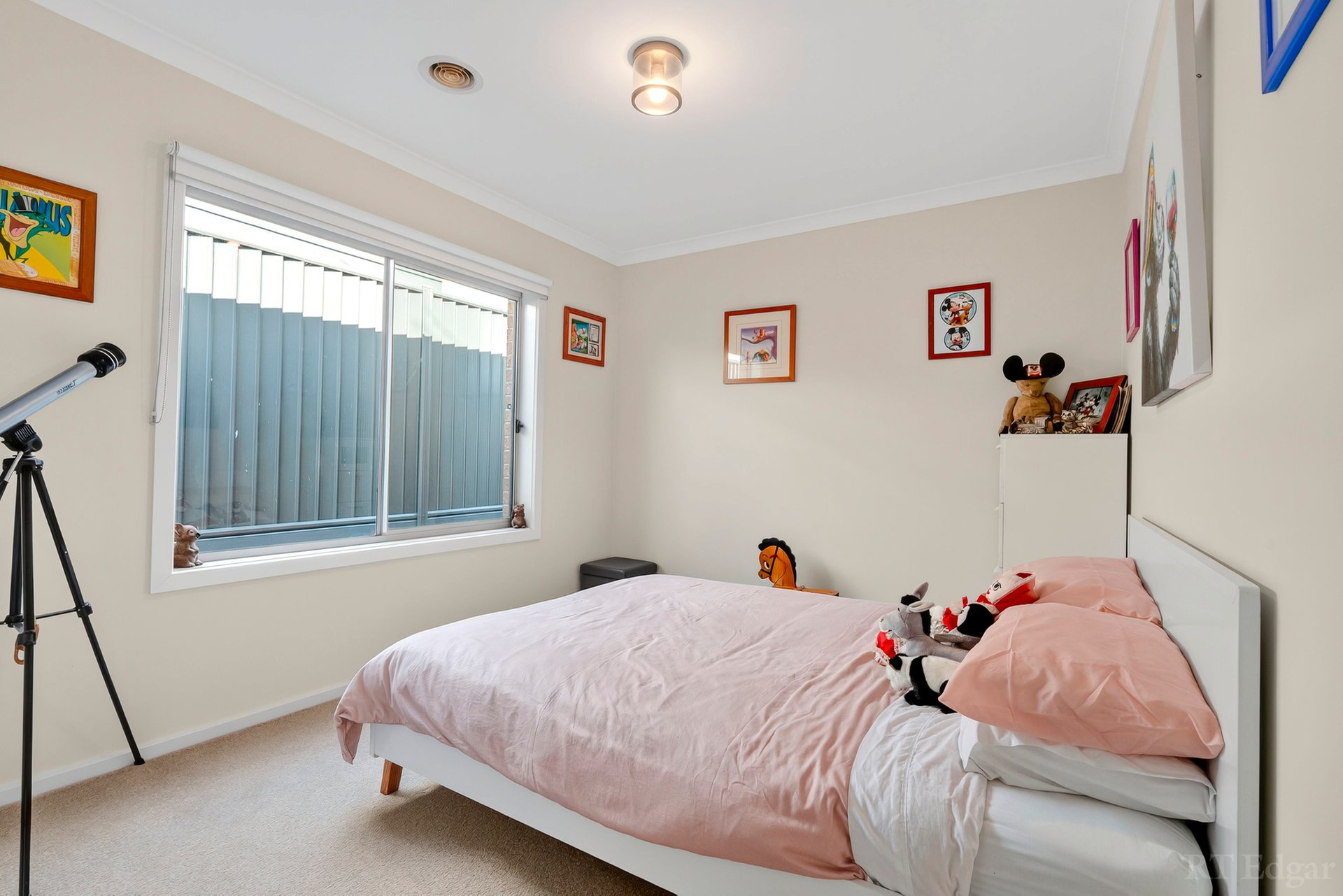 Property Gallery Thumbnail 9