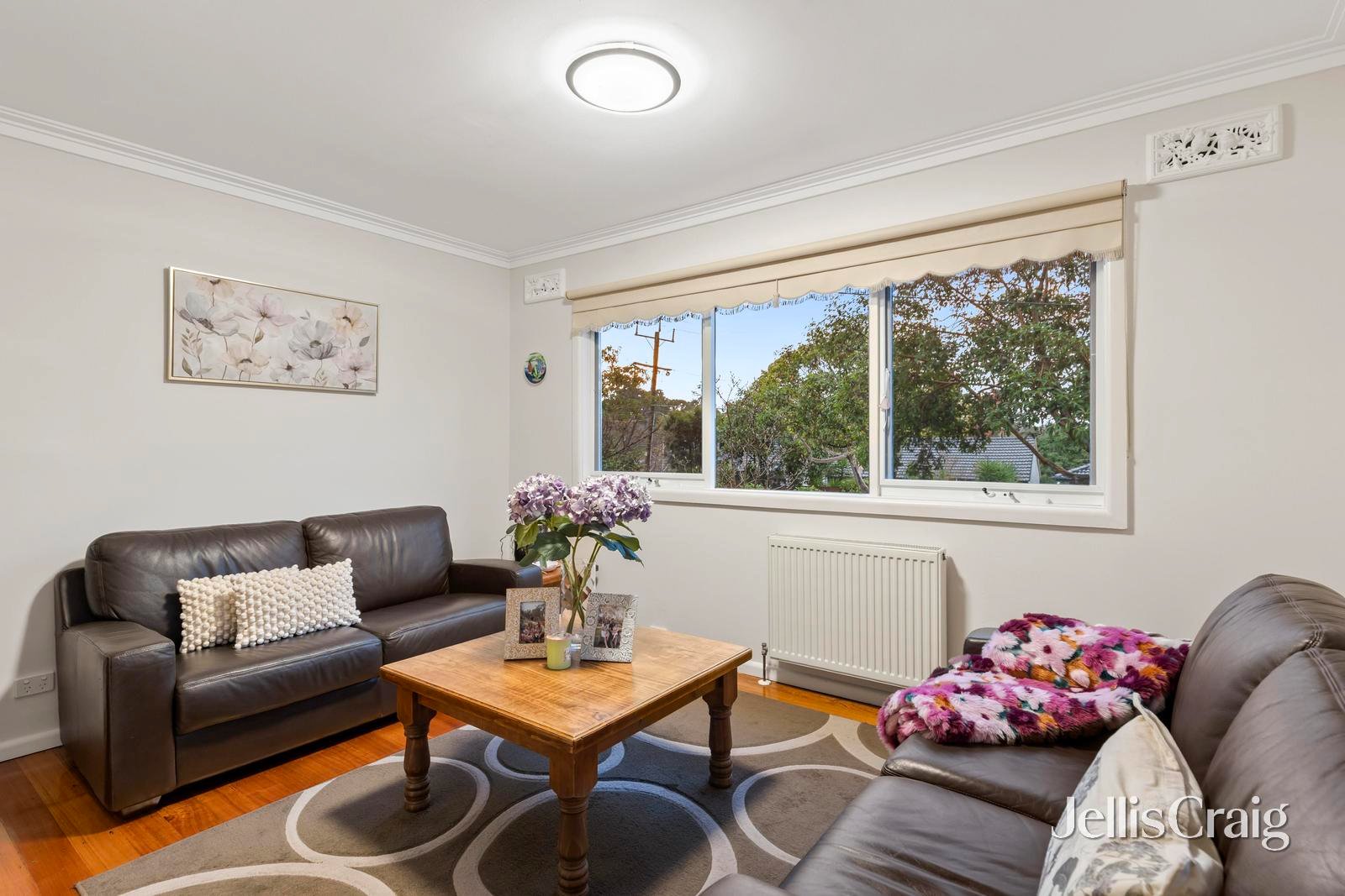 6 Boyana Crescent, Croydon image 5