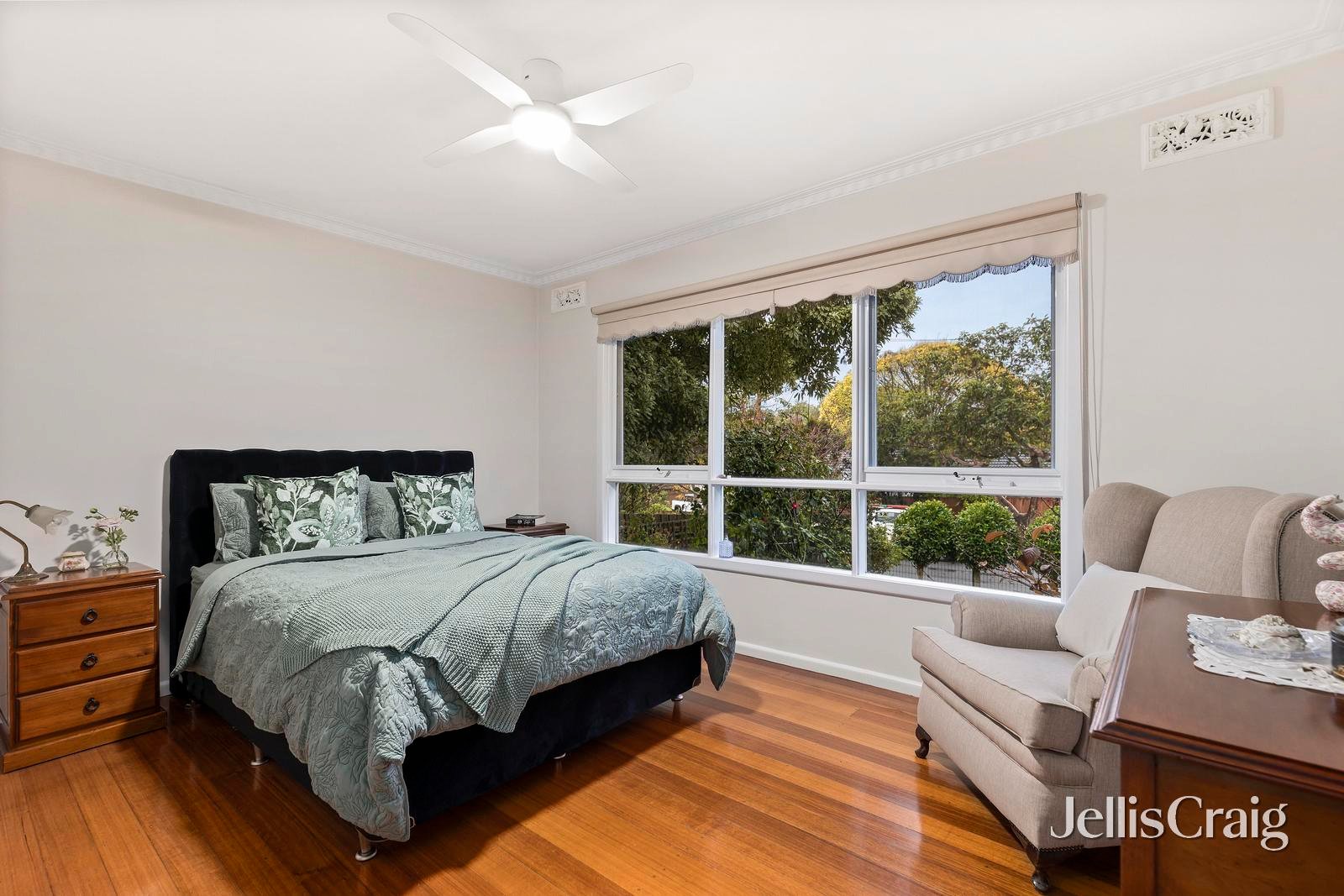 6 Boyana Crescent, Croydon image 7
