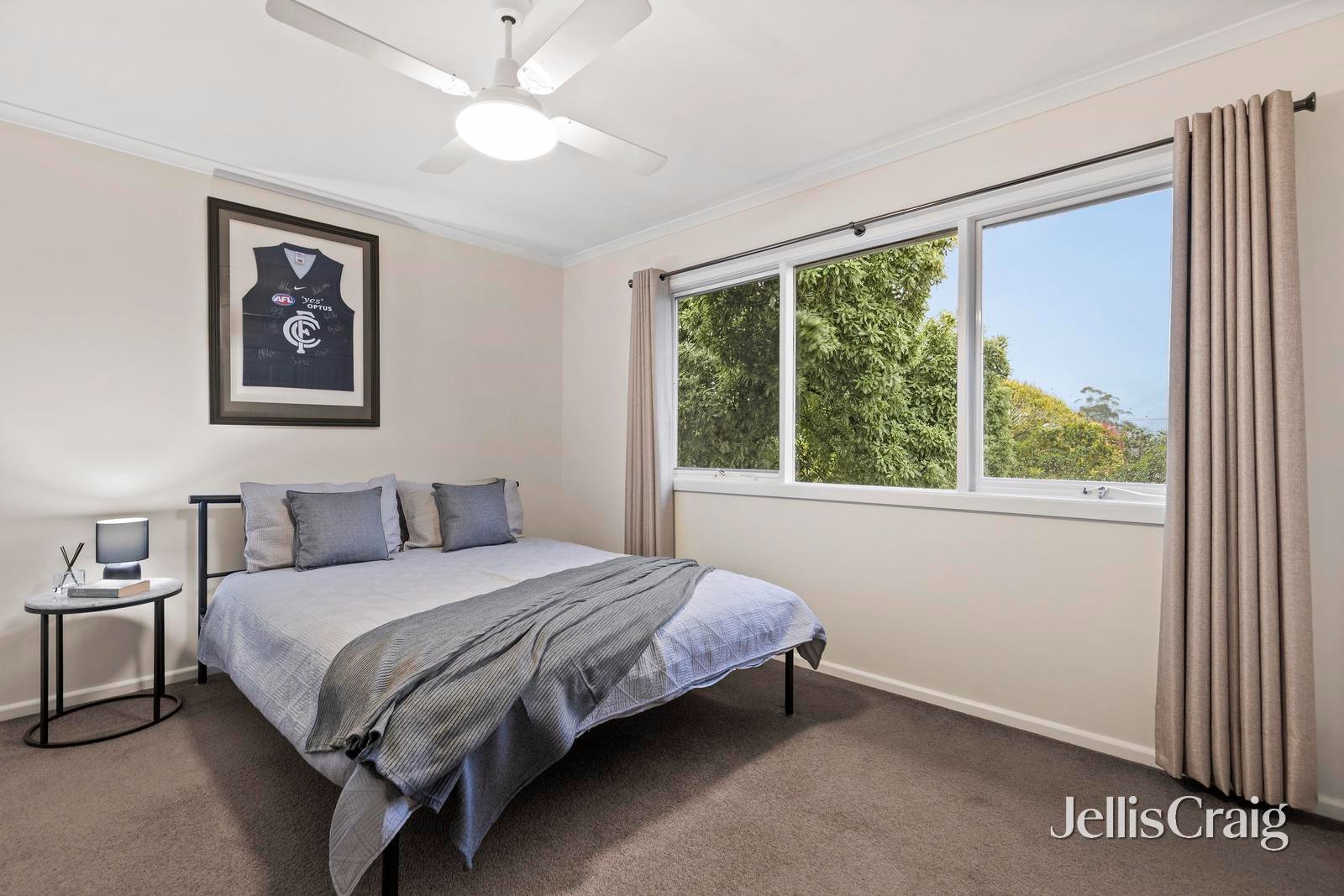 6 Boyana Crescent, Croydon image 10