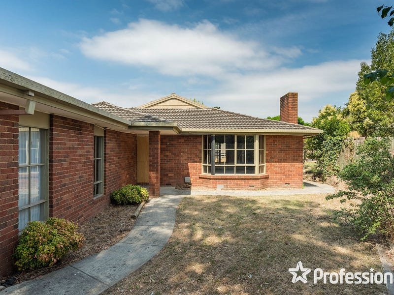 6 Brack Court, Mooroolbark image 2