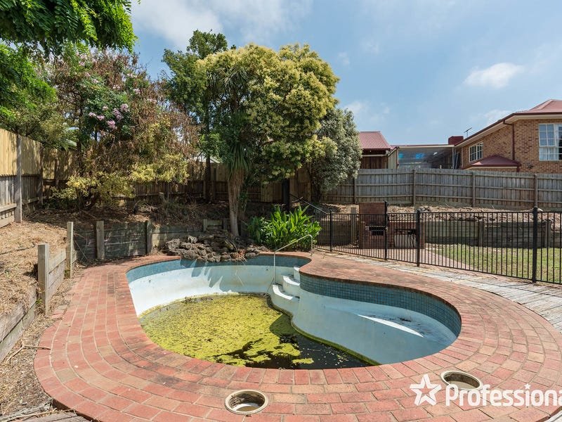 6 Brack Court, Mooroolbark image 12