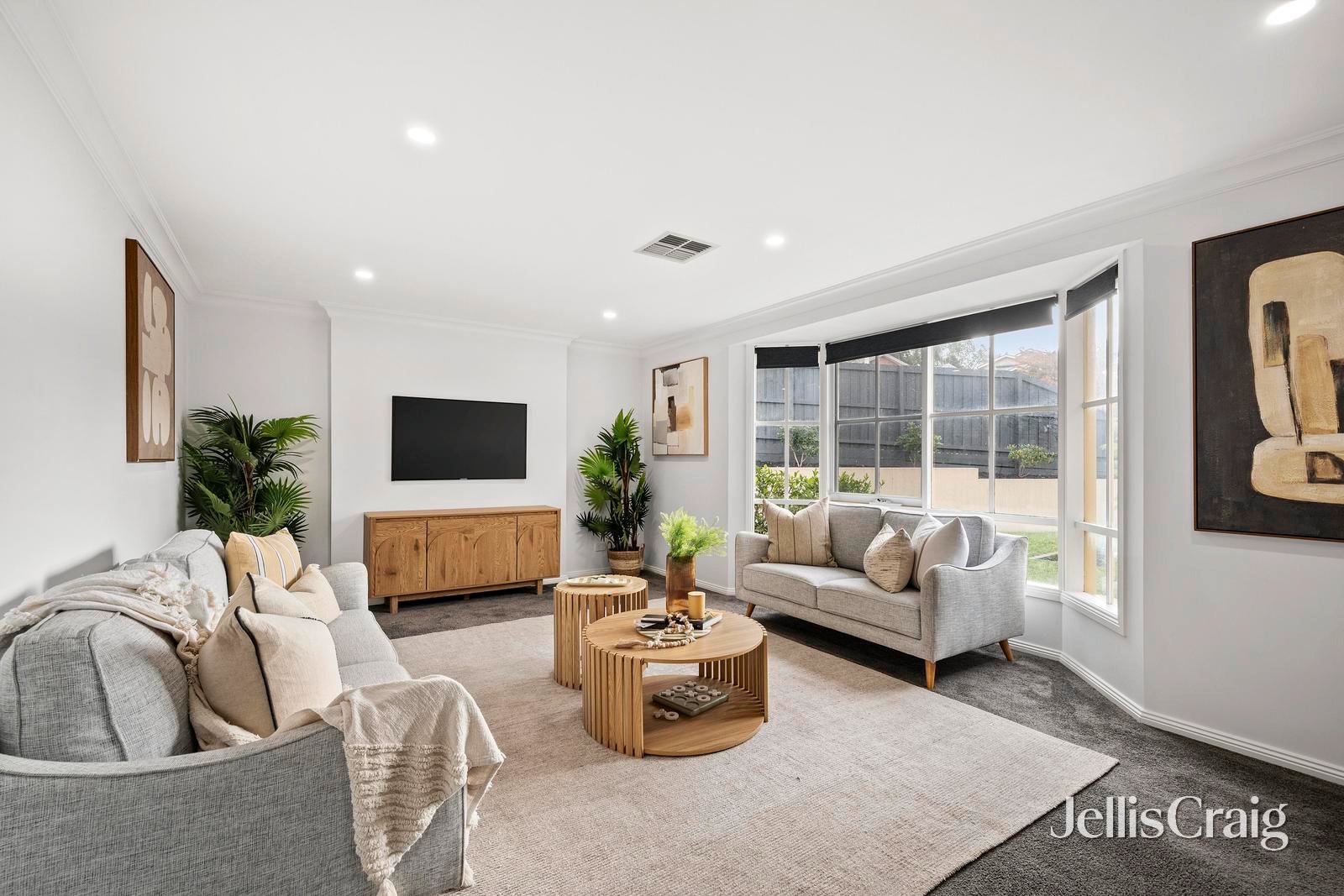 6 Brack Court, Mooroolbark image 3