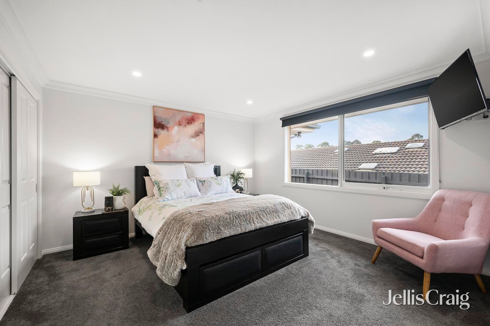 6 Brack Court, Mooroolbark image 8