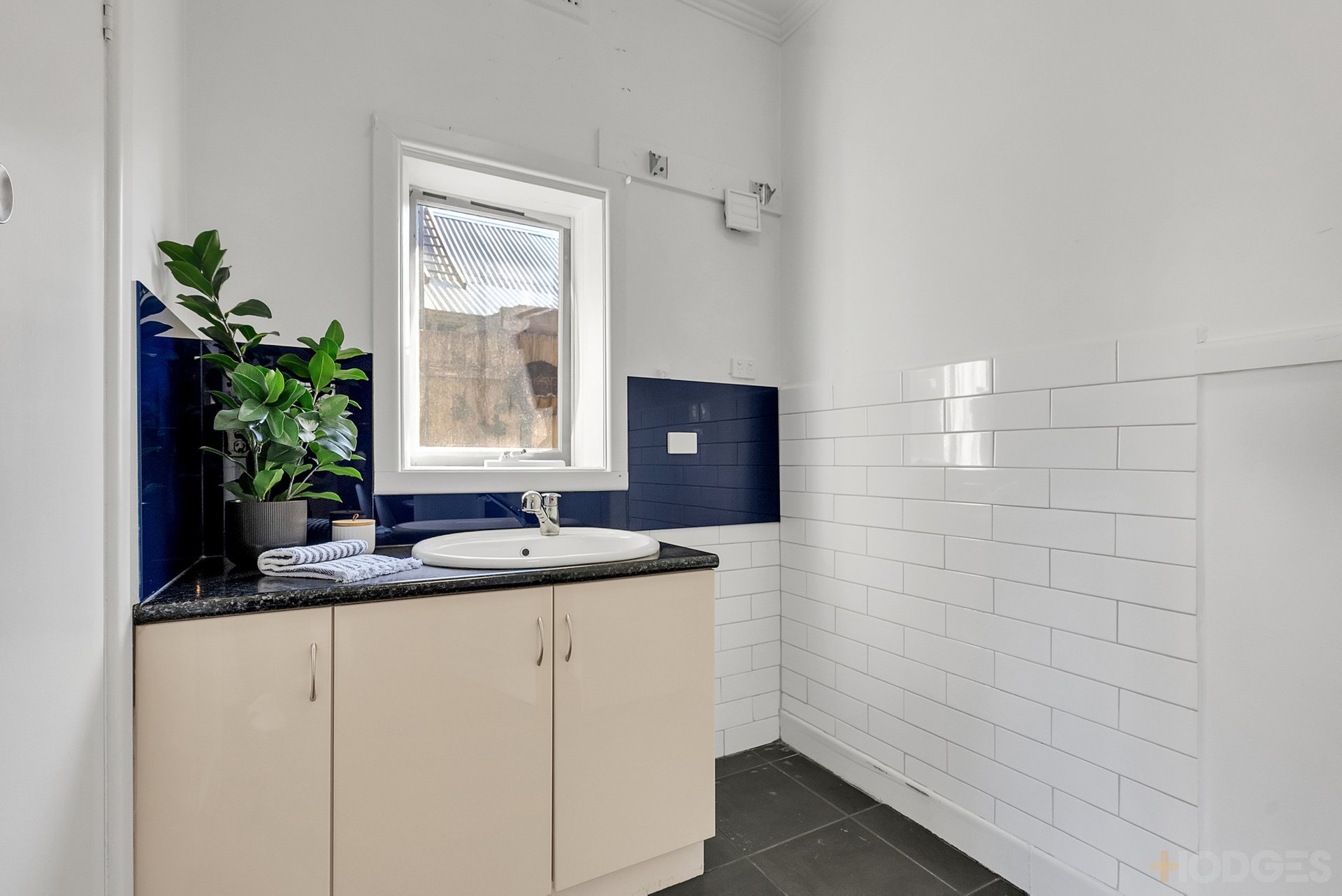 6 Bristol Avenue Edithvale