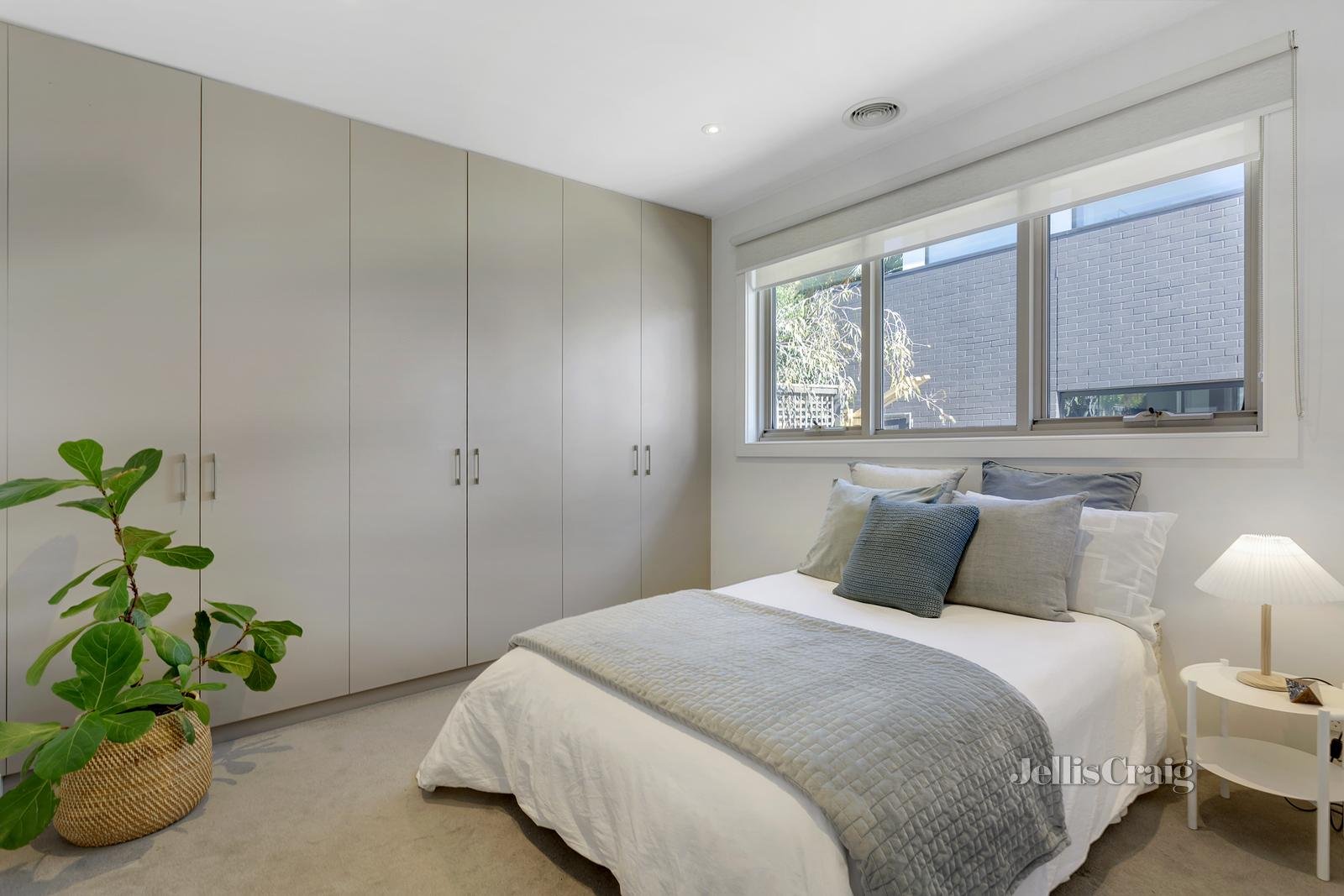 6 Broadbridge Place, Malvern East image 8