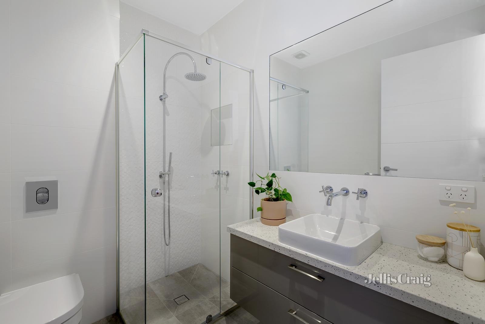6 Broadbridge Place, Malvern East image 9