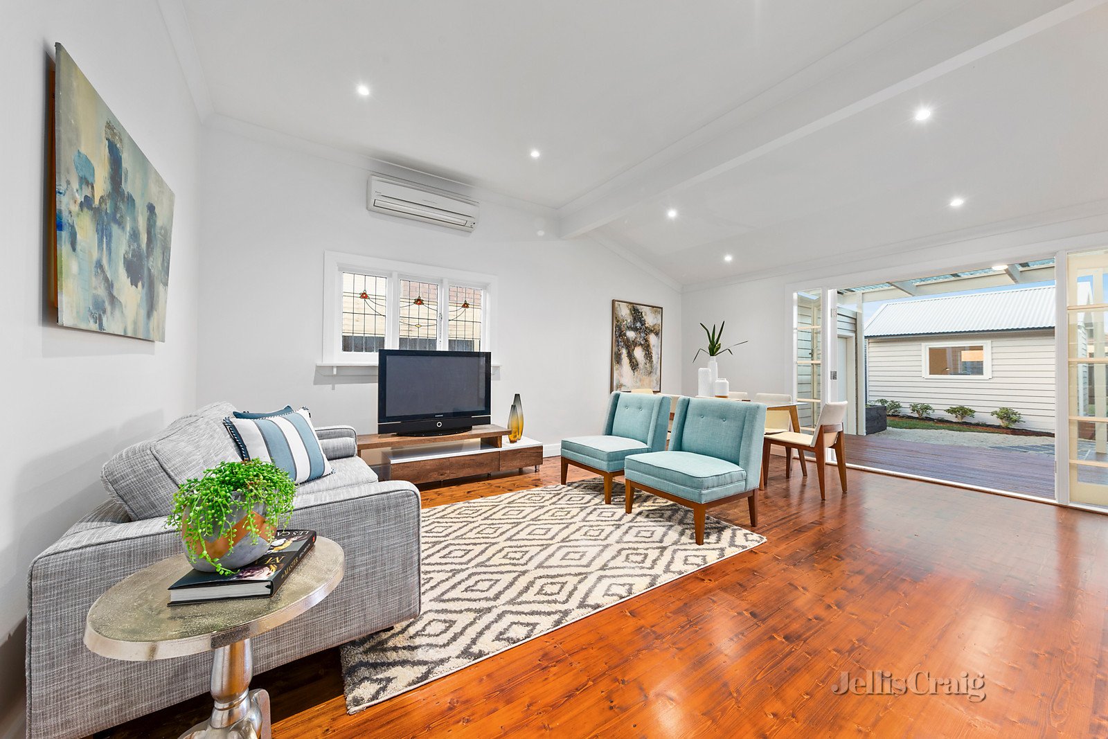 6 Brooke Street, Northcote image 2