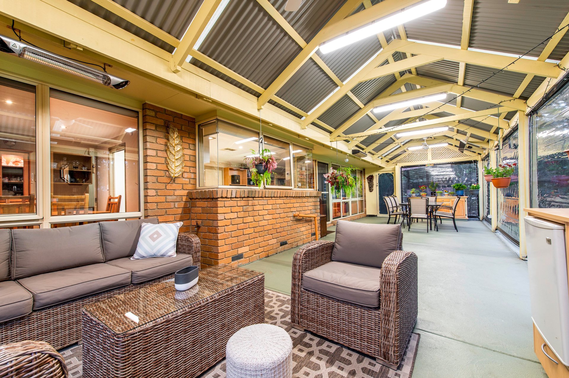 6 Brookfield Place, Warranwood image 14
