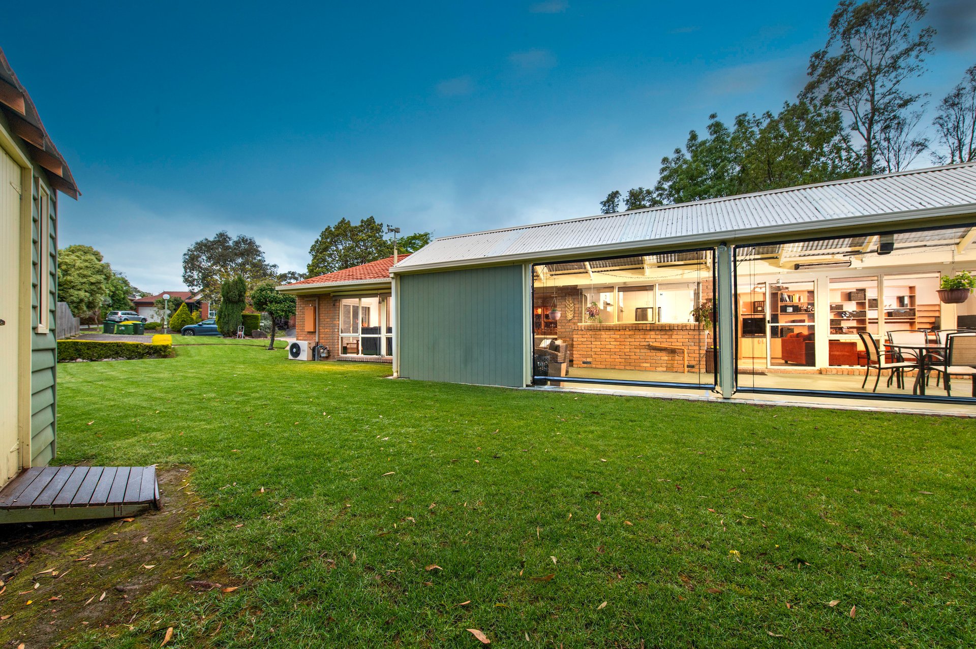 6 Brookfield Place, Warranwood image 16