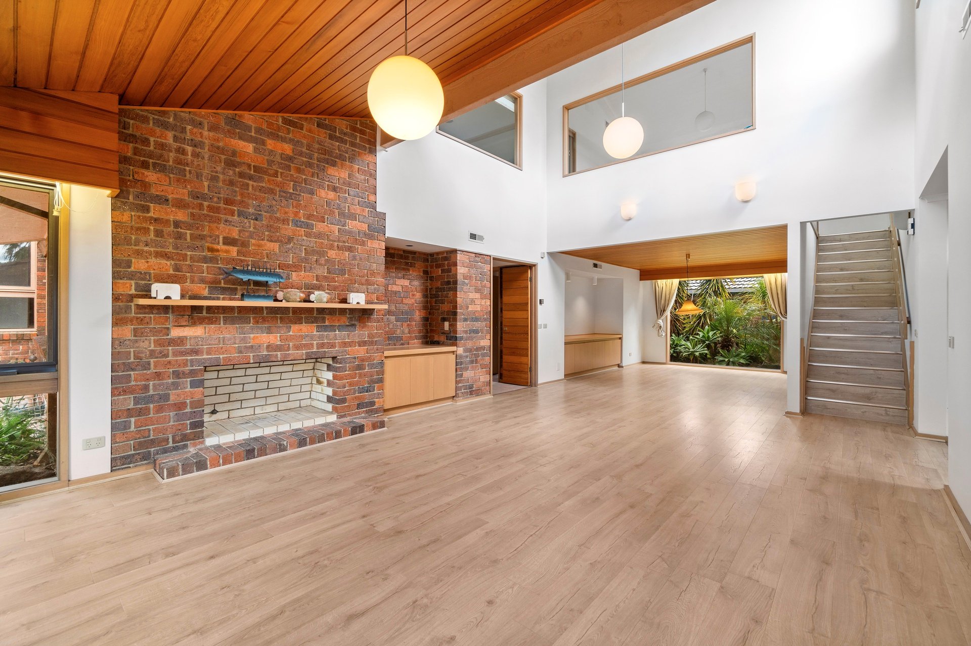 6 Browning Drive, Templestowe image 2