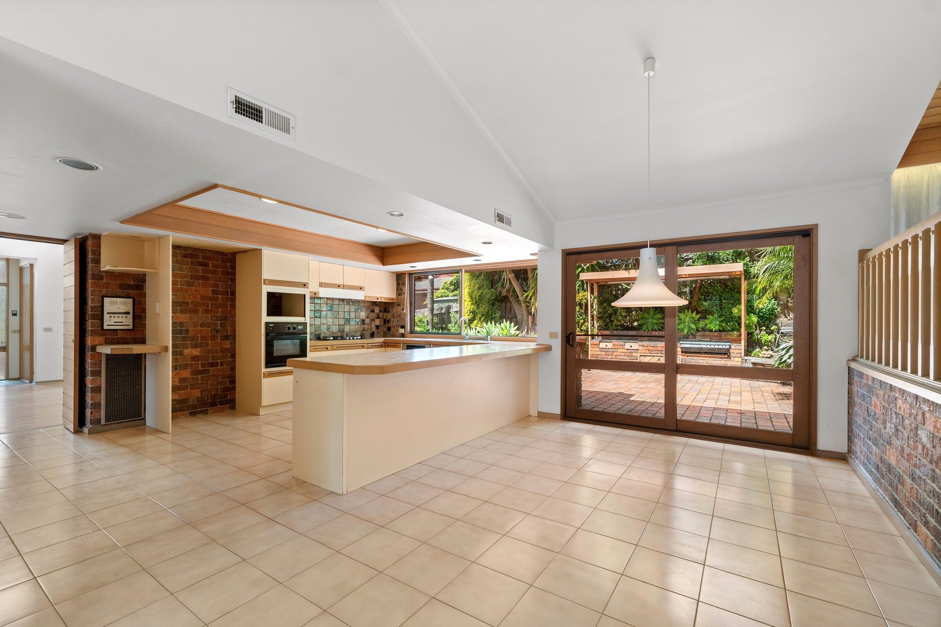 6 Browning Drive, Templestowe image 4