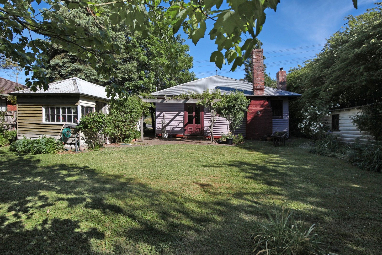 Property Gallery - Main Image