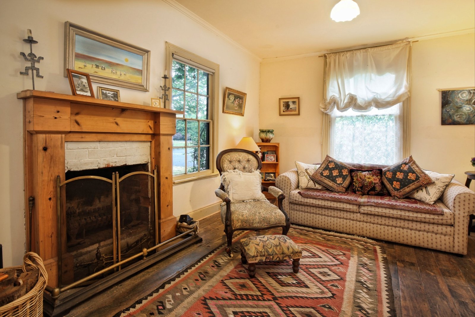 Property Gallery Thumbnail 3