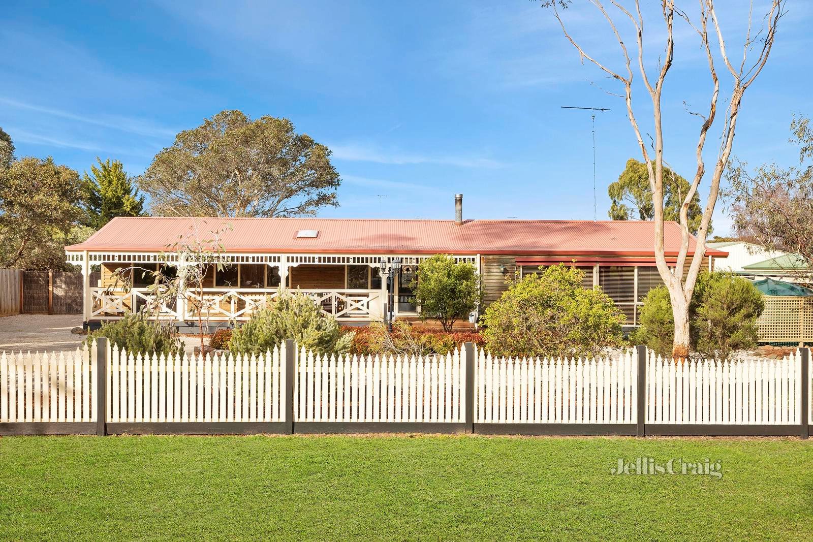 6 Burnside Road, Bannockburn image 1