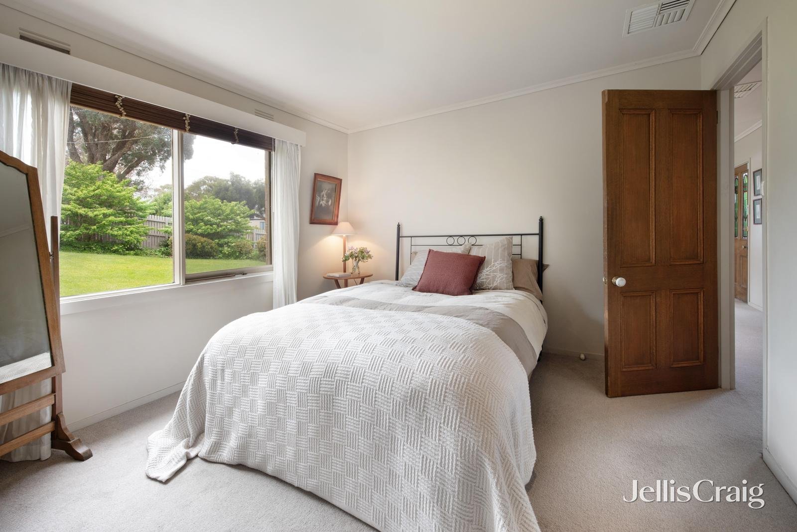 6 Buronga Avenue, Ringwood East image 10