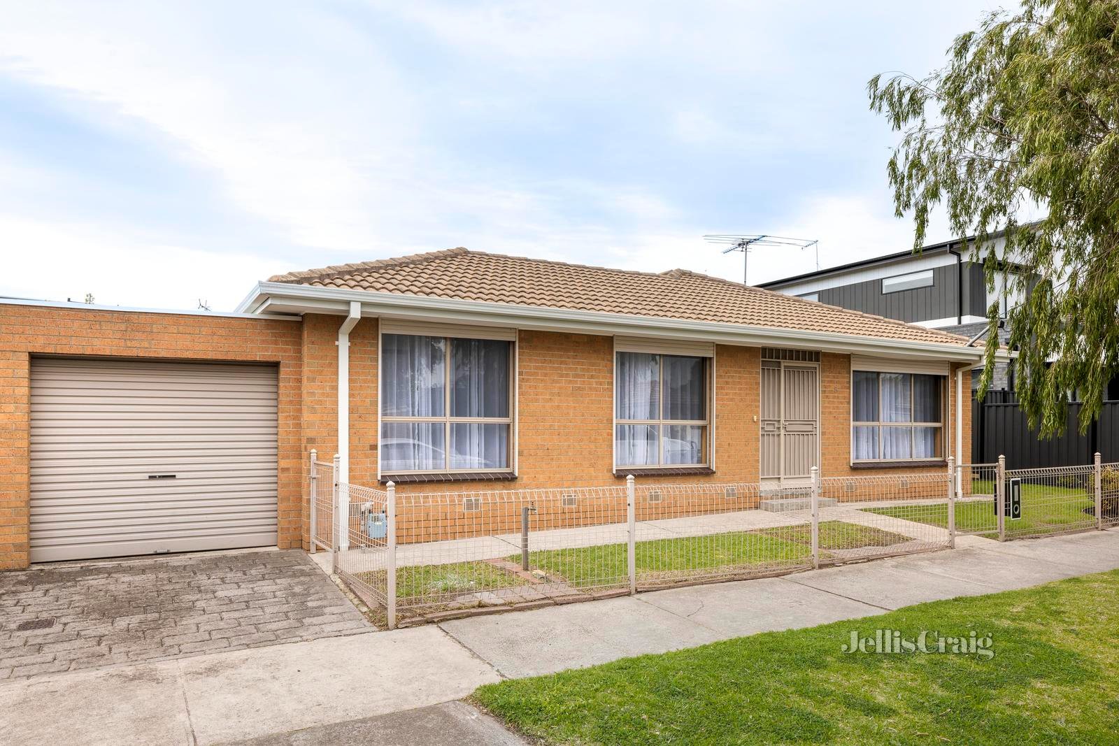 6 Byfield Street, Reservoir image 12