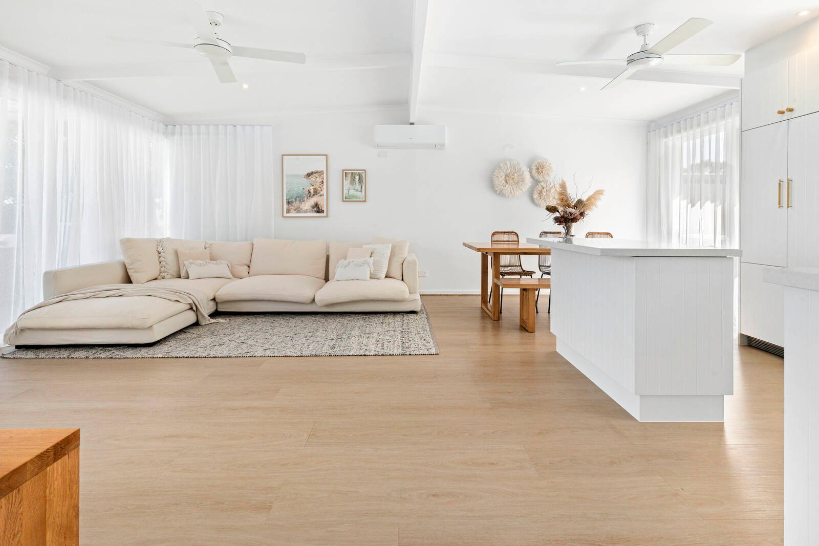 Property Gallery Thumbnail 3