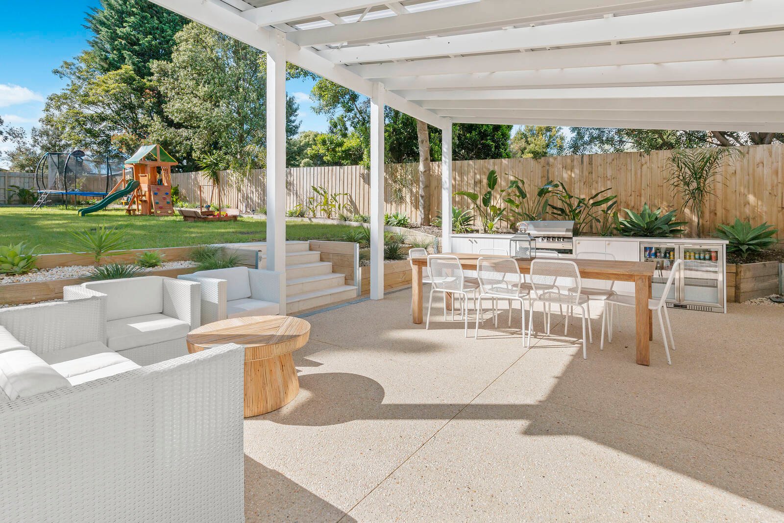 Property Gallery Thumbnail 9