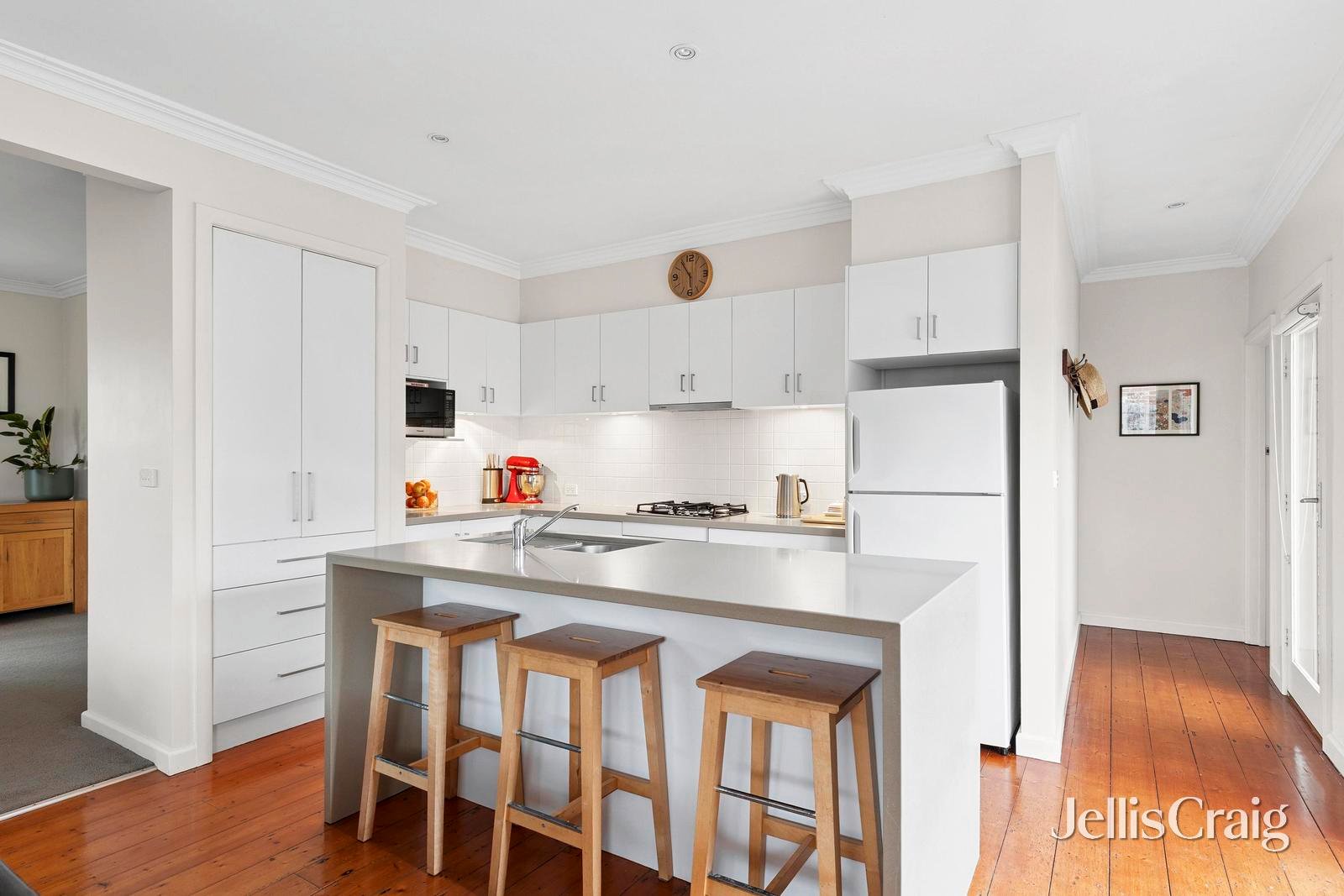 6 Calder Street, Manifold Heights image 6