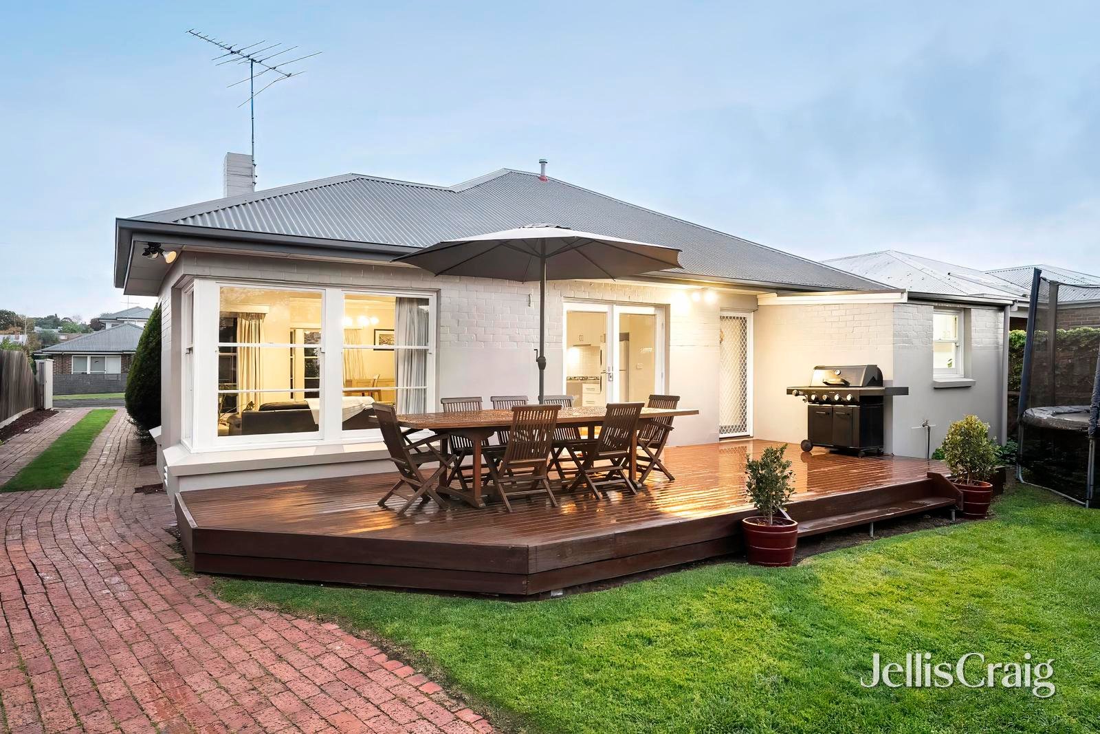 6 Calder Street, Manifold Heights image 9
