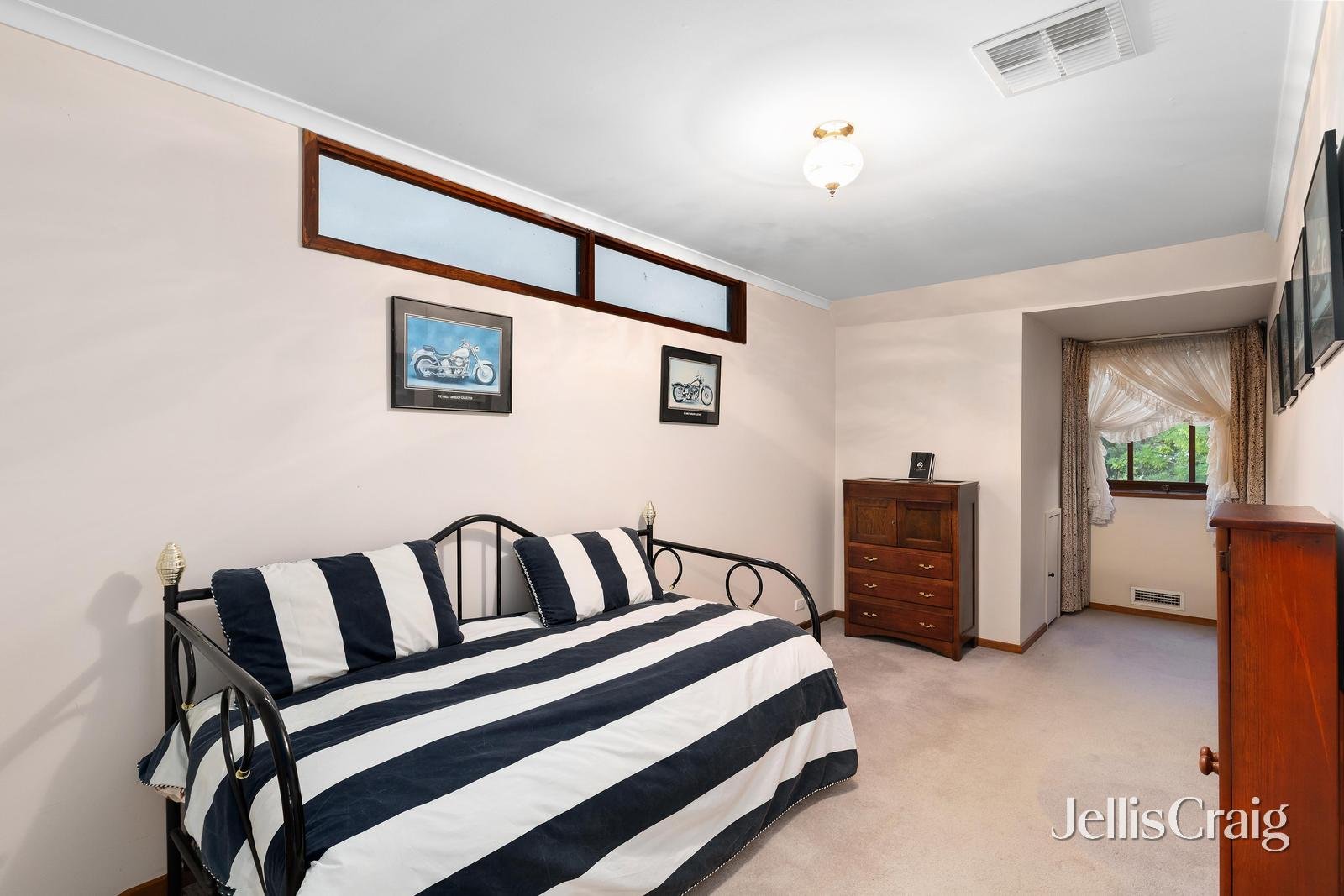 6 Carol Court, Warrandyte image 12