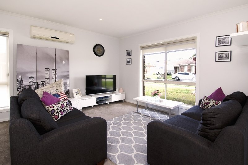 6 Carradale Street, Waurn Ponds image 2
