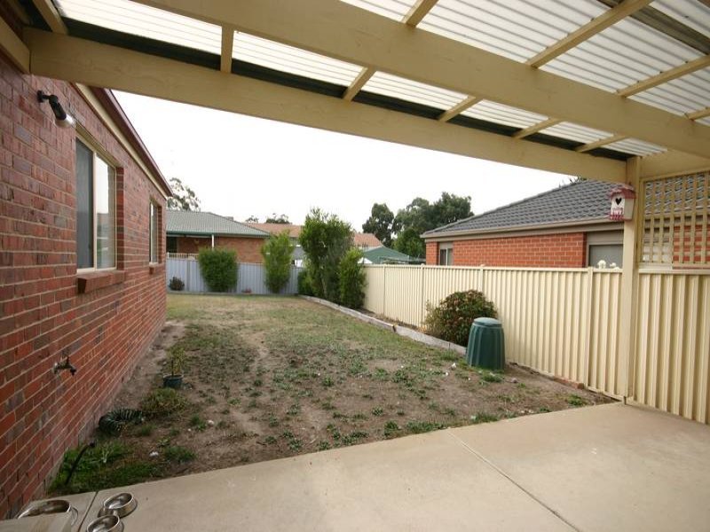 6 Cartledge Avenue, Mount Clear image 7