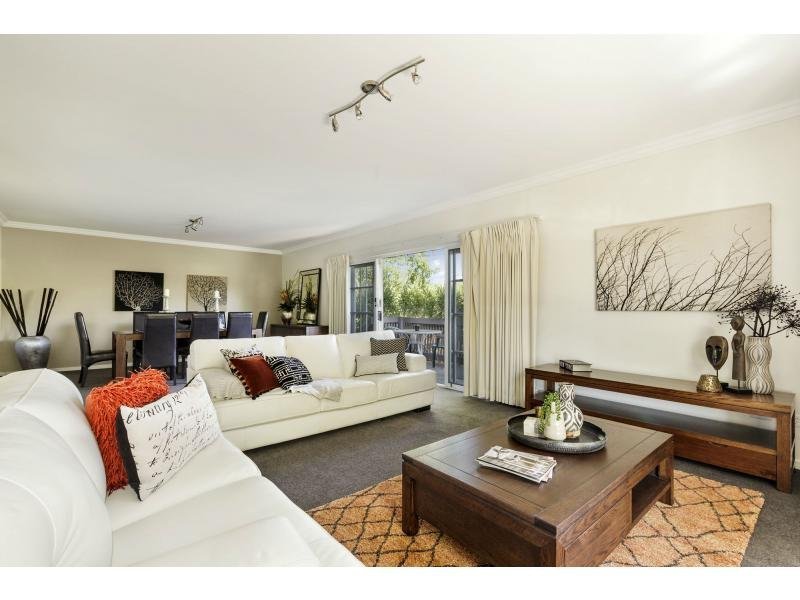 6 Cecil Street, Brighton&nbsp;East image 2