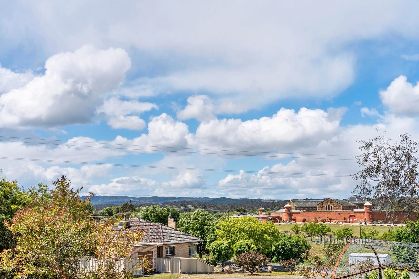 6 Charles Street, Castlemaine image 14