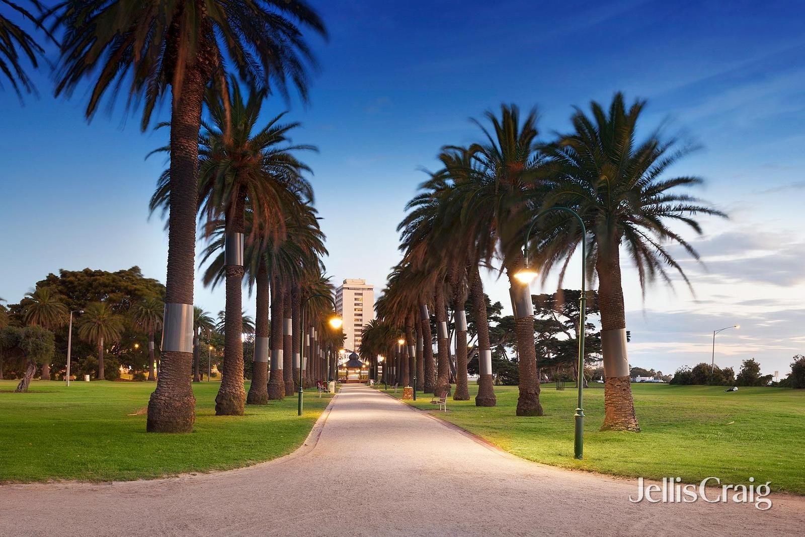 6 Charnwood Crescent, St&nbsp;Kilda image 13