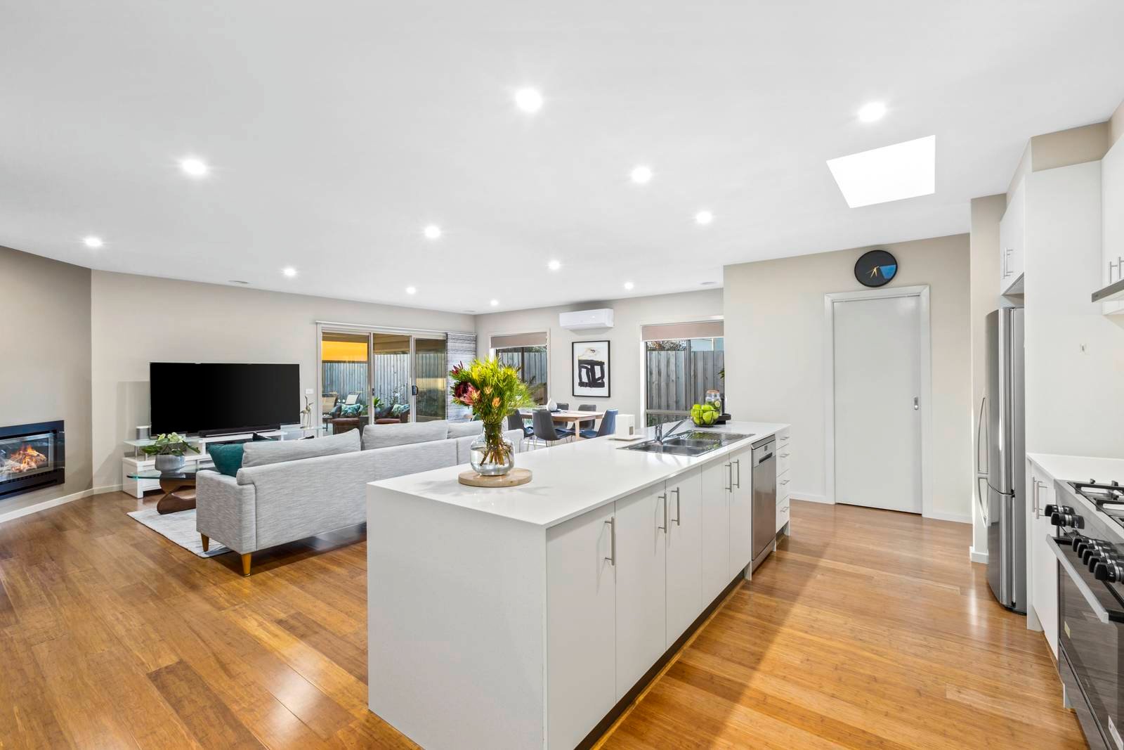 Property Gallery Thumbnail 3