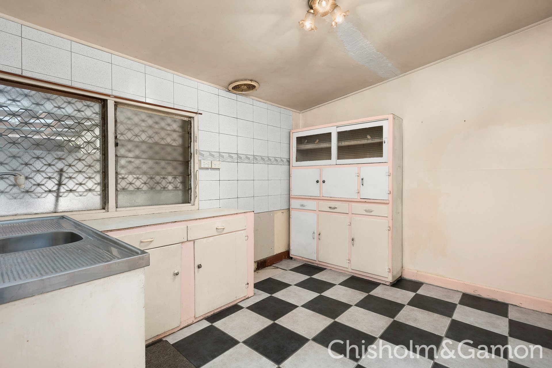 6 Church Street, South Melbourne image 4